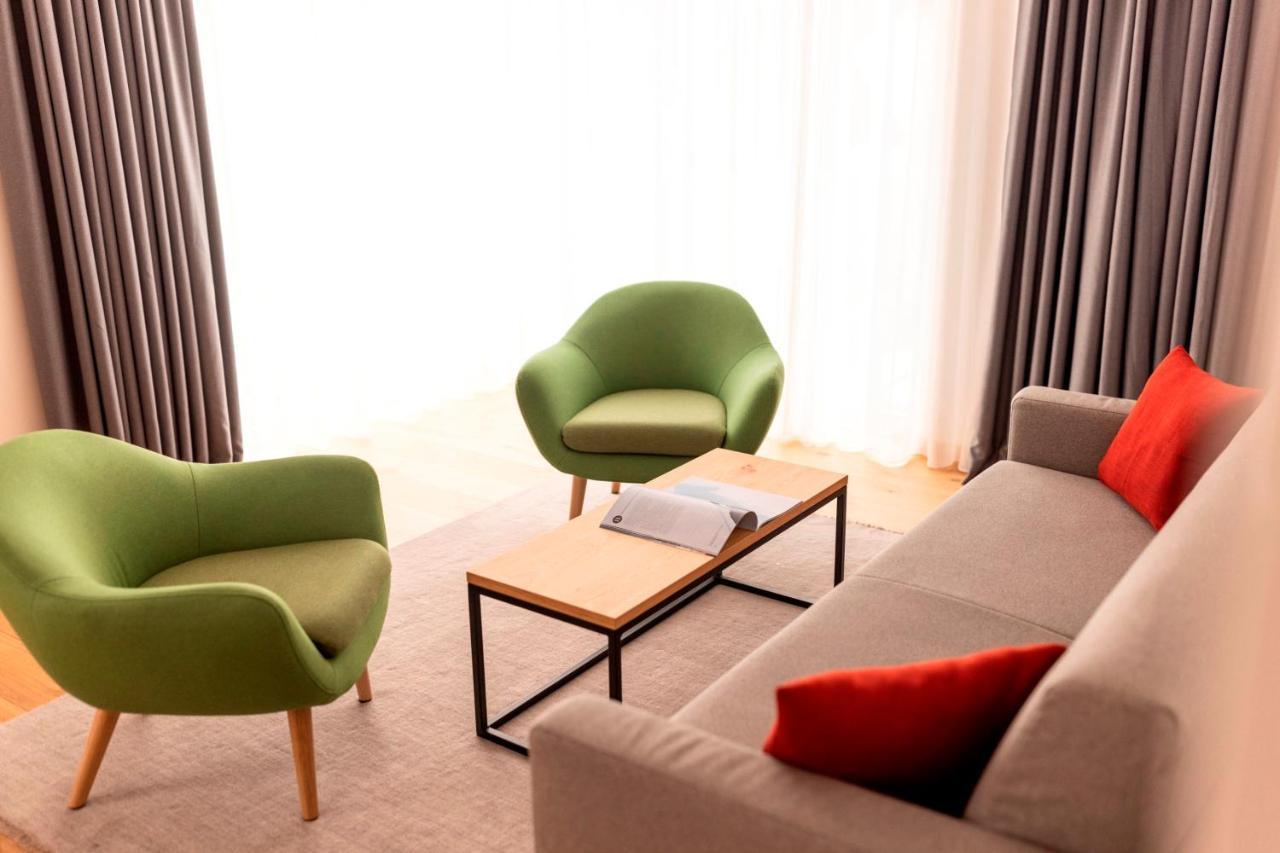 All-suite